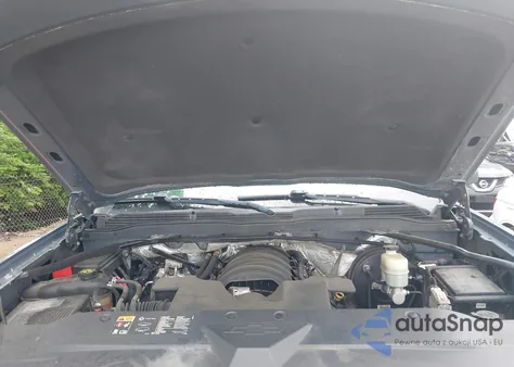 2015 Chevrolet Silverado 1500 1Lt из США, поврежденный, VIN 3GCUKREC2FG415120